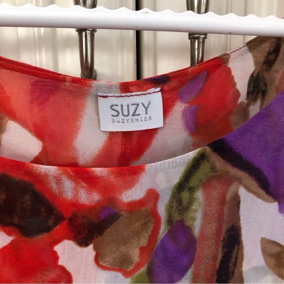 Suzy Shier layered women’s blouse - Picture 6 of 8